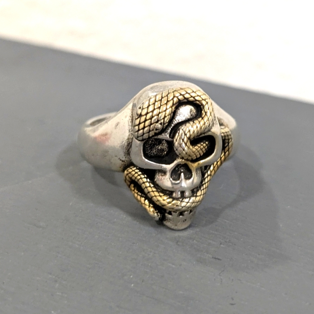 NWOT! Men's Ring